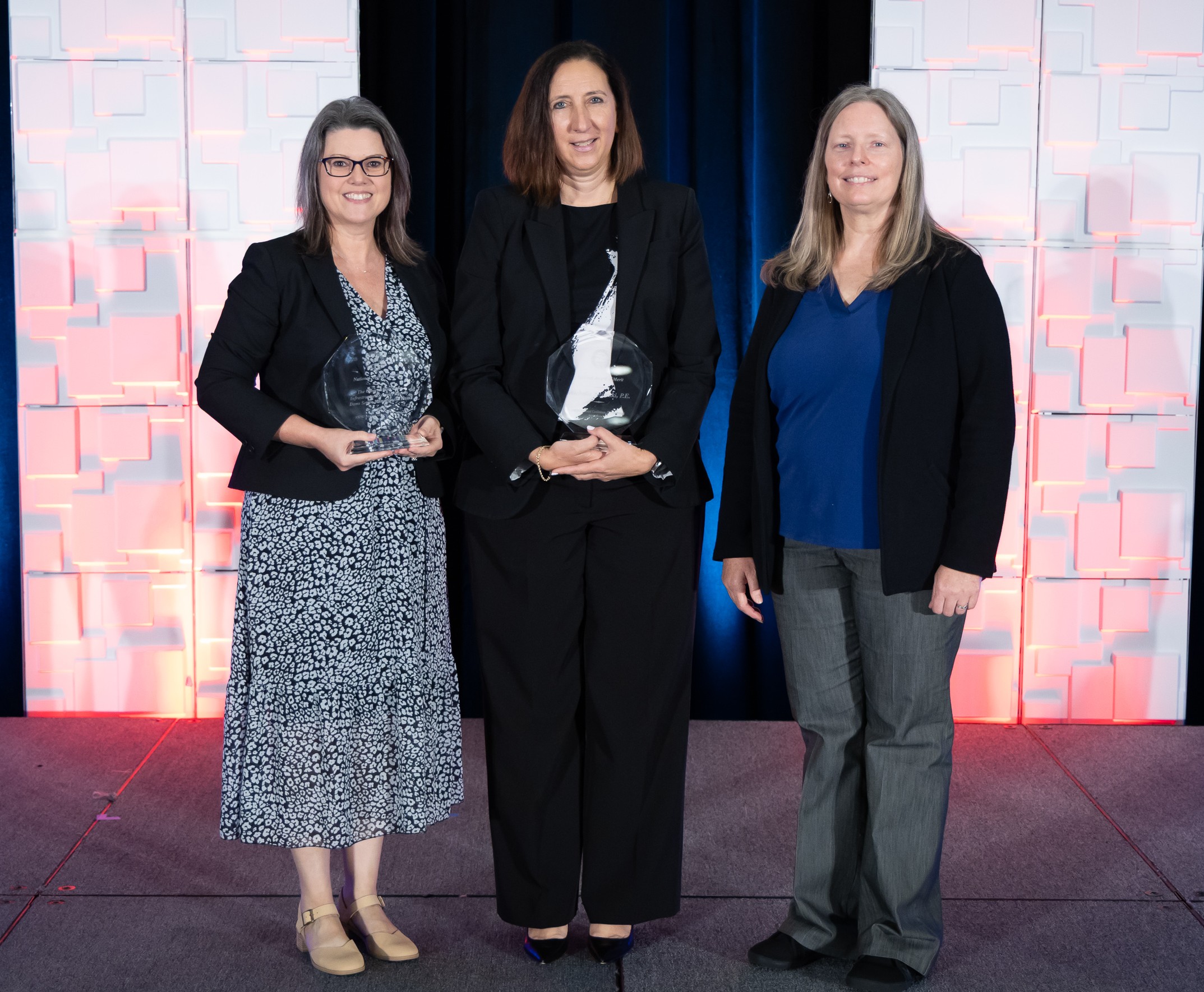 Image of Mia Kannik, Michelle Yezierski and Kate Schwartzer