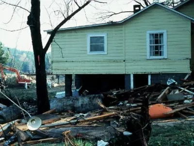 Kelly Barnes Dam - 1977